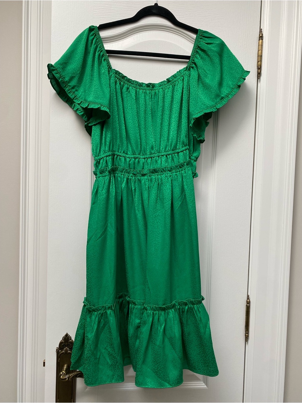 Green Ruffle Sleeve Midi Dress